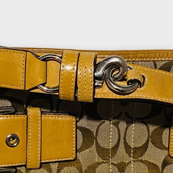 Coach Signature Soho Duffle Shoulder Handbag Jacquard Canvas Leather Trim Purse - Picture 3 of 13